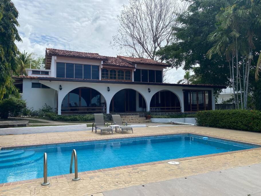 Coronado Beachfront Tropical Home! Playa Coronado Extérieur photo